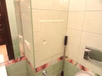 Как да скрием тръбите в банята - Варианти, инструкции, снимки