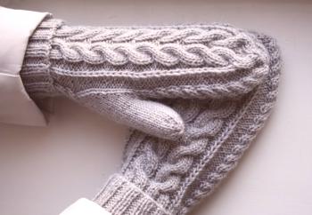 Как да плета ръкавици с игли за плетене: видео и снимка