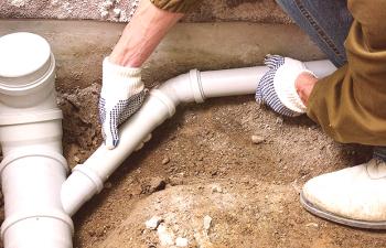 Jak odstranit zápach z kanalizace v soukromém domě - rada + video