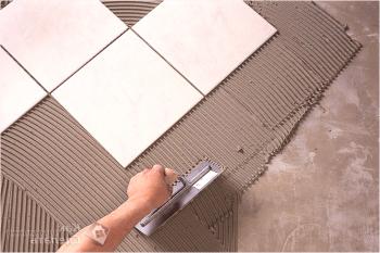 Подреждане на подови плочки със собствените си ръце - как да поставите плочка на пода (+ снимка)