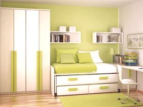 Zelená v interiéru obývacího pokoje, kuchyně, ložnice, dětského pokoje, koupelny, kanceláře nebo skříňky