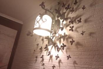 Ozdobte stěny domácími motýly: průvodce zdobením