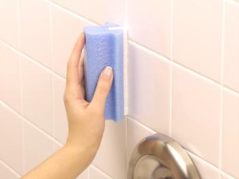 Co umýt dlaždice v koupelně - vybereme nejlepší čisticí prostředek