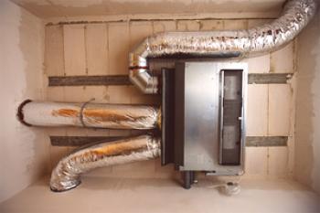 Въздушно отопление на частна къща със собствени ръце: затоплена с топъл въздух