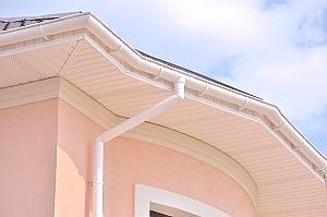 Střecha střechy: zařízení, jak se má vyrobit, šířka a délka střešního závěsu