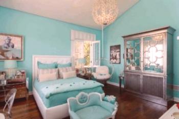Ložnice v modrém odstínu: tipy na výběr palety, materiály, nábytek a doplňky