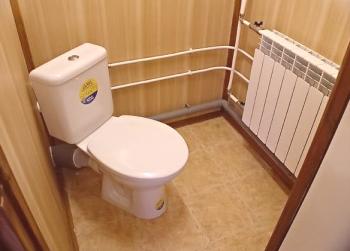 Декорация на тоалетната с панели и други видове материали