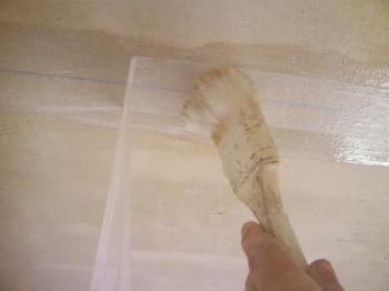 Vlastní oprava stropu: příprava povrchu a odstranění závad