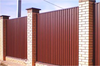 Jak udělat kovový plot - plot z kovového profilu
