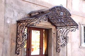 Как да декорирате входа на къщата красиво - Декор и интериорен дизайн