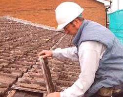 Oprava střechy bytového domu vlastníma rukama