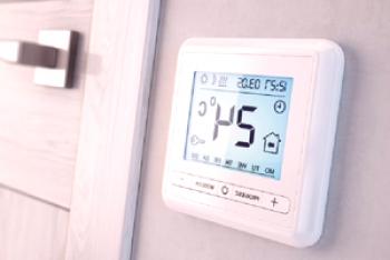 Teplota: co by měly být ukazatele tepla v bytě, standardy pro hosty a doporučení odborníků