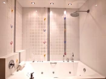 Обзавете банята с пластмасови (pvc) панели със собствените си ръце