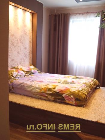 Подиум в спалнята със собствените си ръце: ефективно, функционално, евтино + снимка