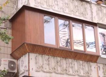 Popravilo balkona v Hruščov: postopno izvajanje