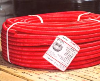 Jaký kabel udělat kabeláž v dřevěném domě: přehled o nehořlavých typech kabelů a pravidlech pro bezpečné zapojení