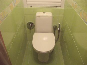 Ремонт на тоалетната със собствените си ръце, материали, полагане на комуникации, ремонт на пода и тавана