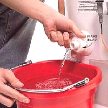 Как да се оттича вода от бойлер - 3 най-често срещаните начини