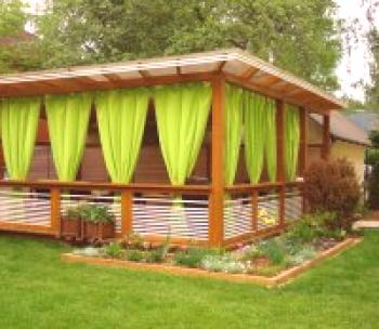 Vyberte si záclony pro zahradní altán a verandy: tajemství návrháře