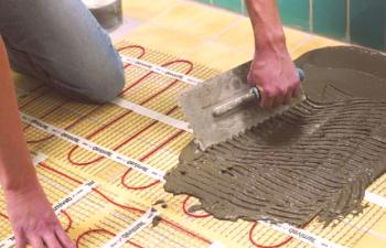 Elektrická teplá podlaha vlastními rukama - jak správně provést instalaci? + Video