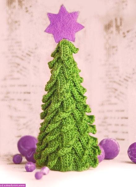Коледна елха - плетени играчки