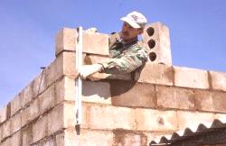 Izgradnja zidova od blokova šljake vlastitim rukama