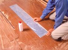 Oprava dřevěné podlahy v bytě a soukromém domě: nevýhody eliminujeme sami