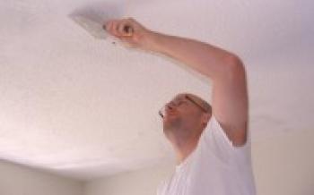 Jak vyčistit strop z vápna - metody čištění stropu z vápna