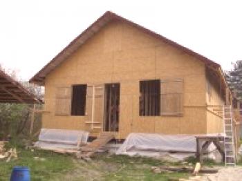 Предимства на рамковите панелни къщи по време на строителството и в експлоатация