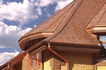 Odčerpejte vodu ze střechy vlastními rukama, namontujte systém pro odvodnění střechy
