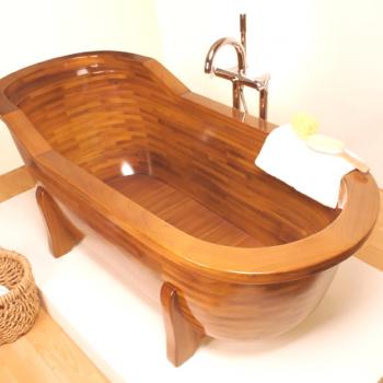 Дървена баня: модерно и стилно дизайнерско решение