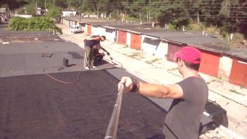 Oprava měkké střechy garáže vlastními rukama