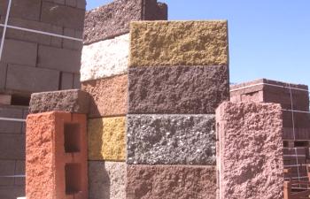 Izgradnja garaže od proširenih glinenih blokova - pravila + Video