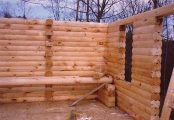 Как да изберем дървена къща за баня
