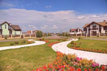Вилно селище Пестово: Ползи от парцели, планиране и инфраструктура, възможности за жилищни сгради