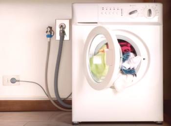 Jeřáb pro pračku: přehled typů a návod k instalaci