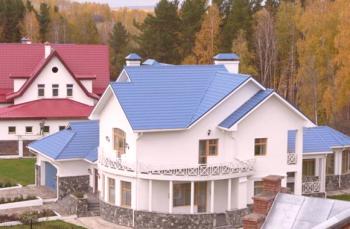 Как да се изчисли покрива на къщата: за да изберете правилно размера на покрива и количеството на материала, вижте снимки и видеоклипове