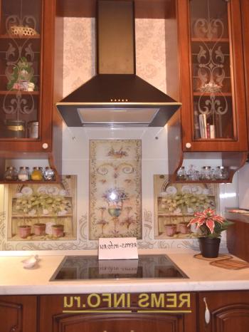 Кухня в класически стил: снимка на интериора на уютната кухня