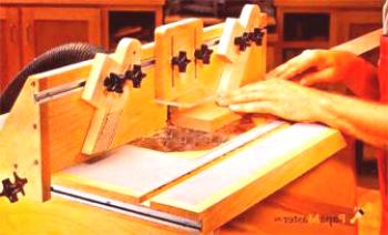 Създайте маса за мелницата със собствените си ръце