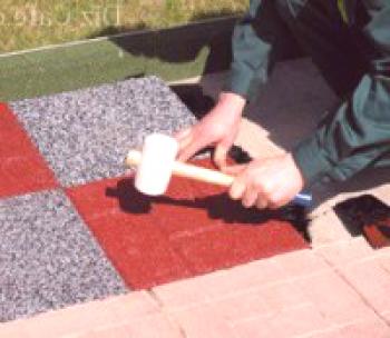 Příklady použití a technologie pokládání gumových obkladů