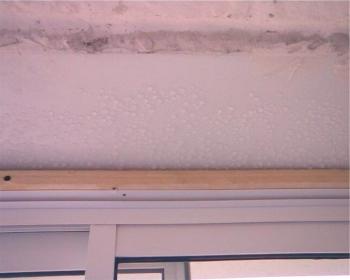 Как да премахнете изтичането на балкона: възможности за ремонт на покрива