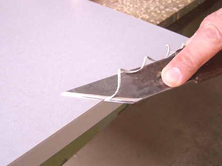 Видове и процес на залепване на плоскостите на мебелния ръб от PVC, меламин